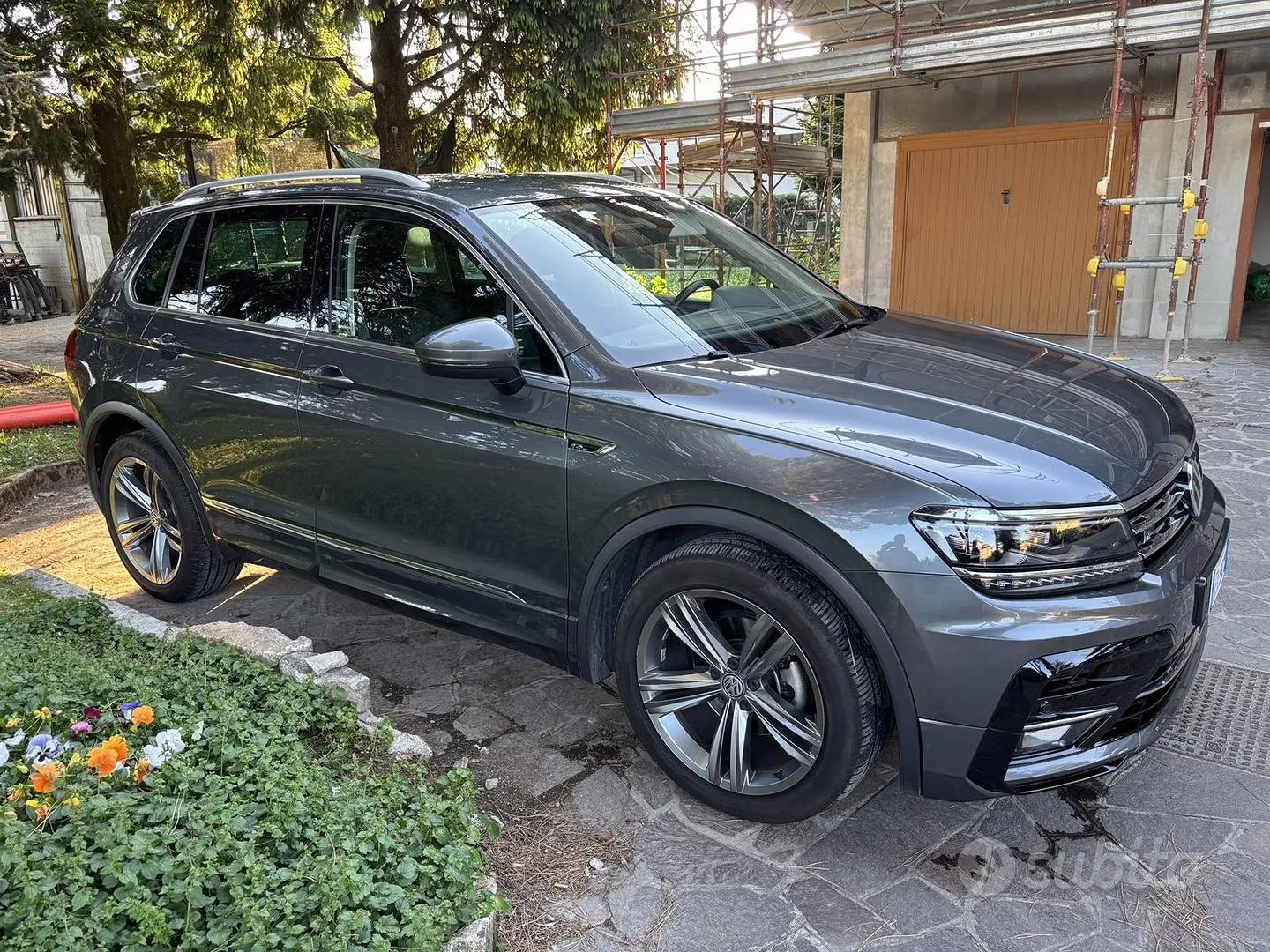 Volkswagen Tiguan 2019 photo 2