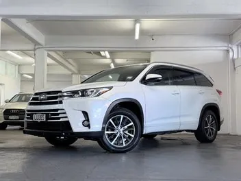 Toyota Highlander 2018 photo 2