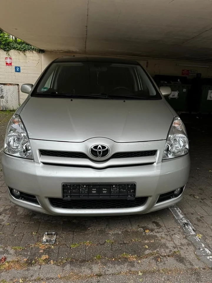 Toyota Corolla Verso