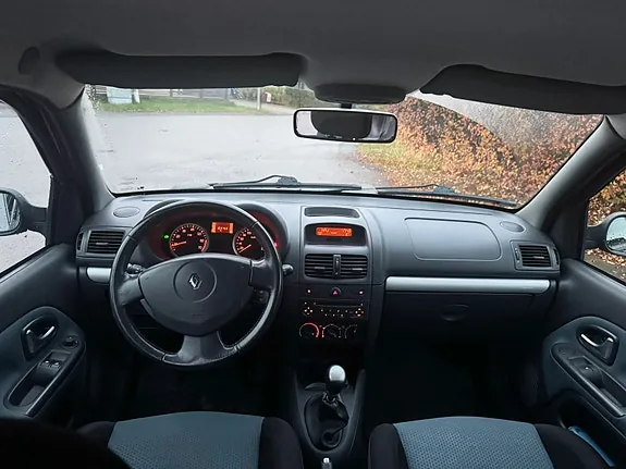 Renault Clio 2008 photo 5