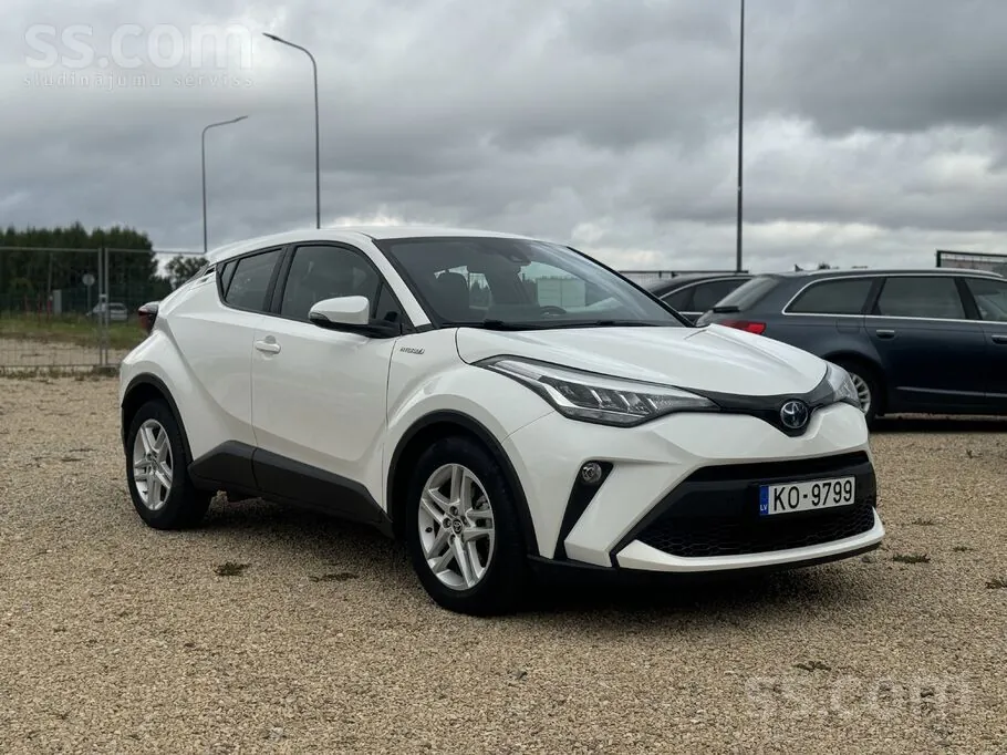 Toyota C-Hr 2020 photo 4