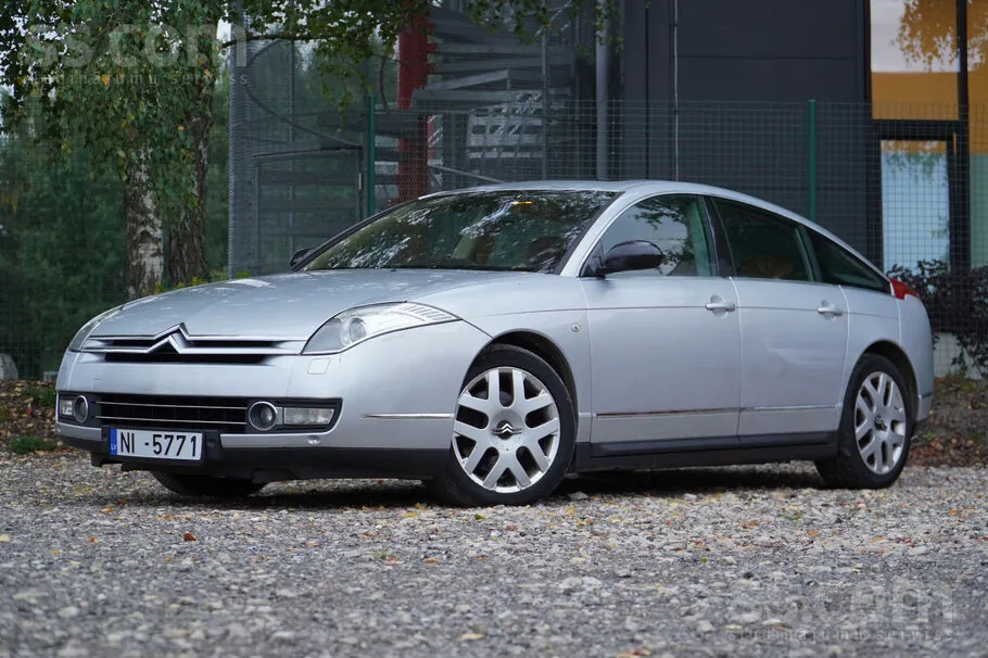 Citroen C6 2007 photo 2