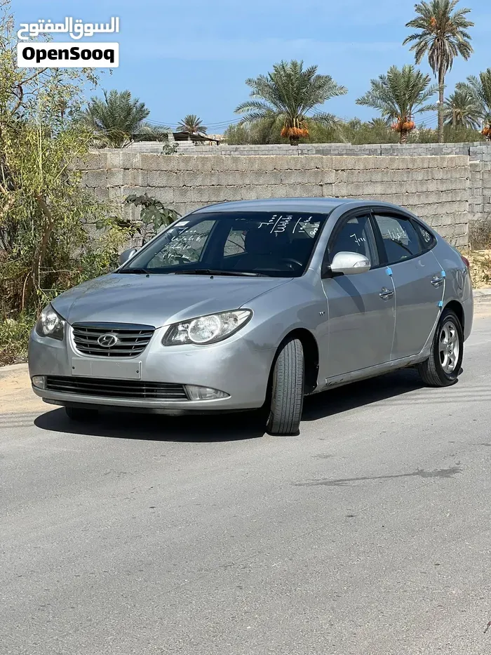 Hyundai Avante 2010 photo 5