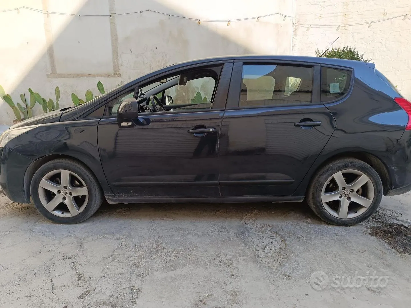 Peugeot 3008 2010 photo 3