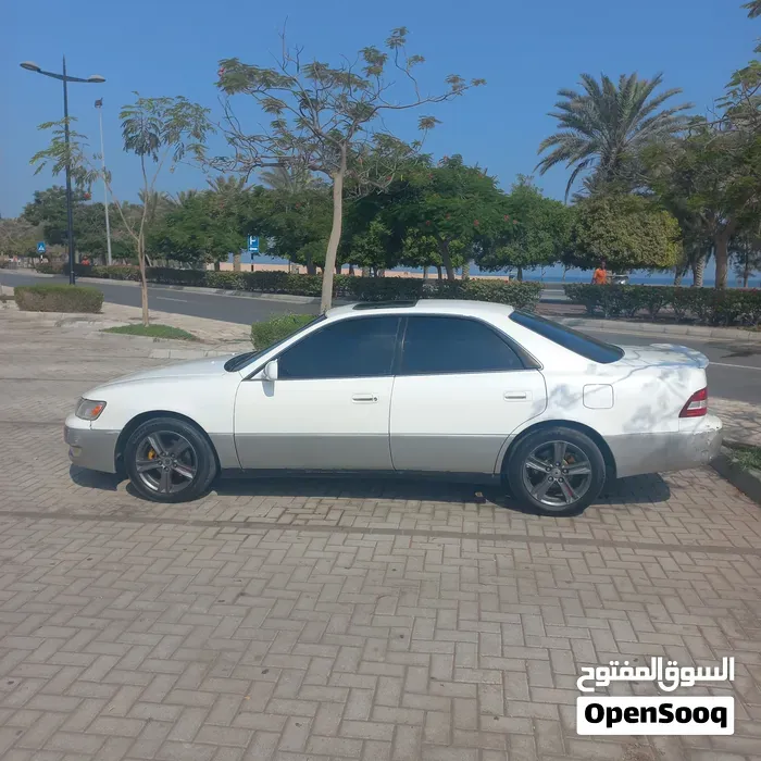 Lexus Es 300 1997 photo 3