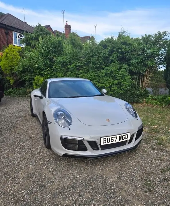 Porsche 911