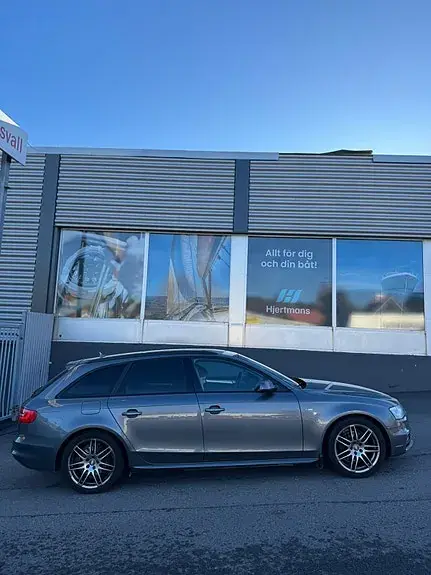 Audi A4 2015 photo 3