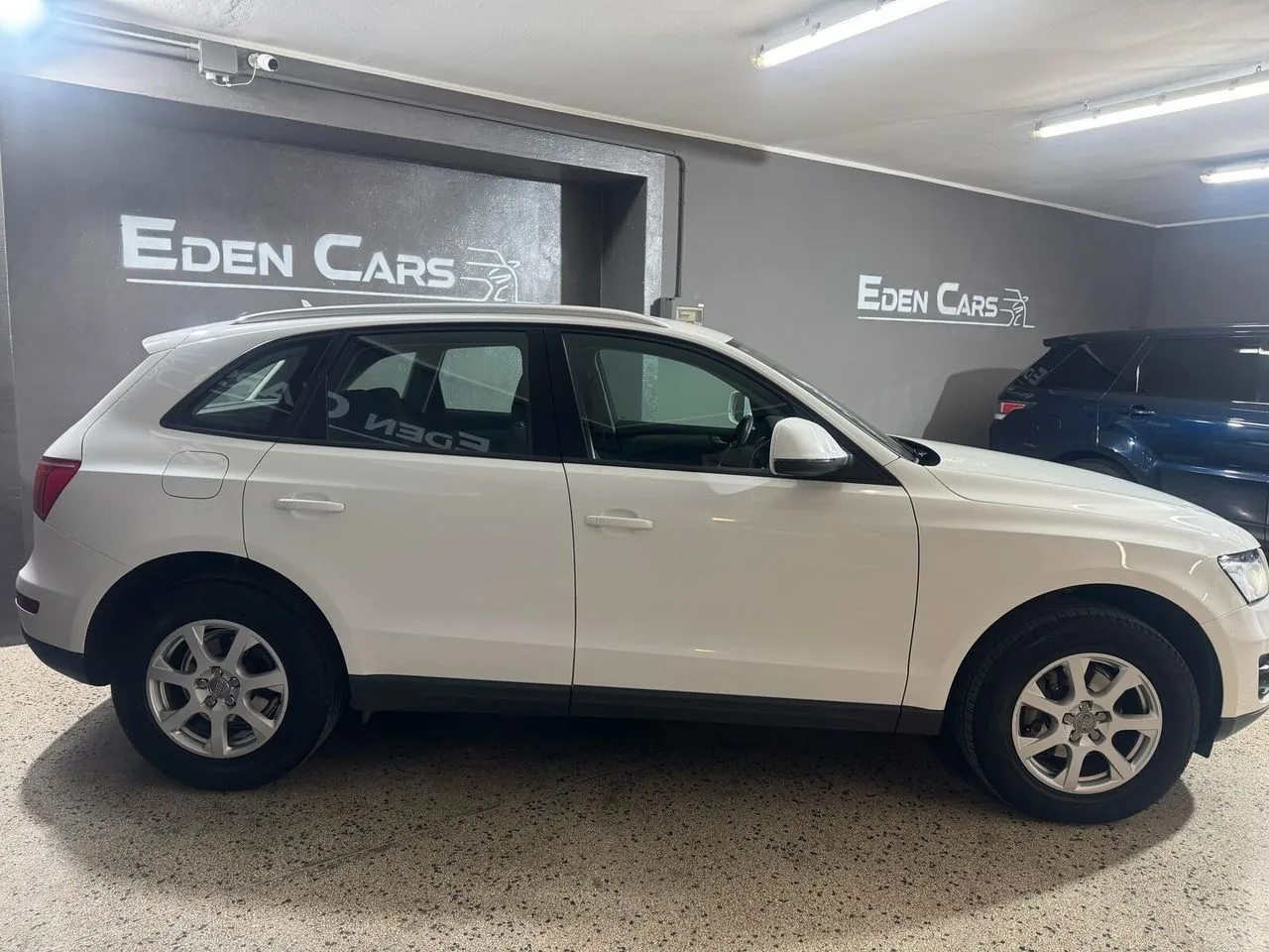 Audi Q5 2010 photo 5