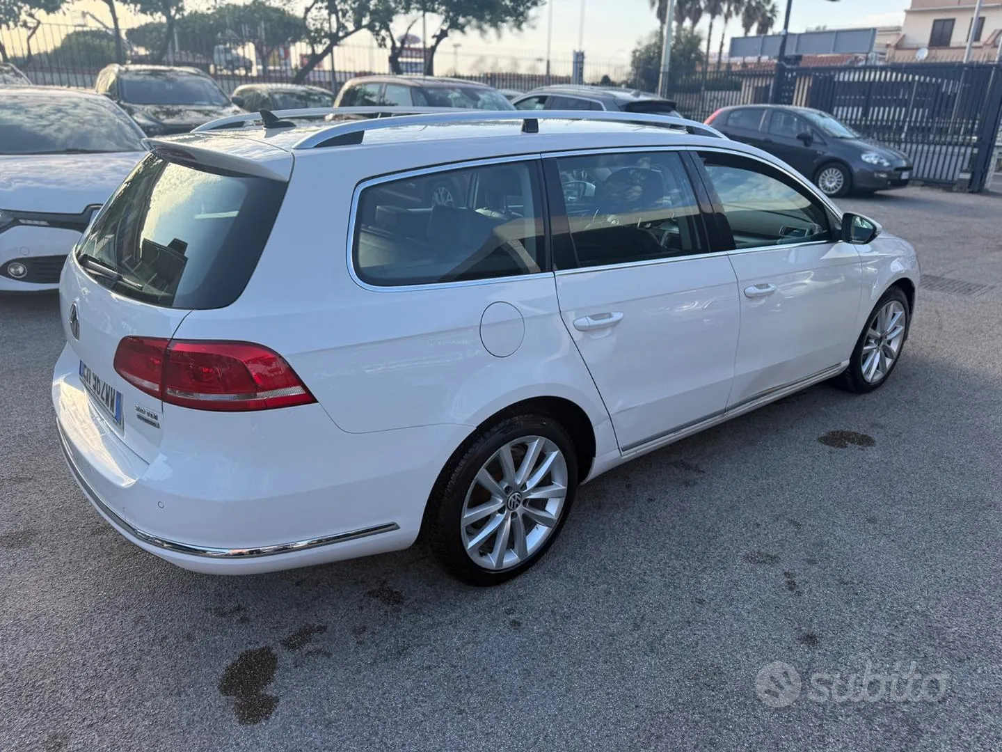 Volkswagen Passat 2012 photo 4