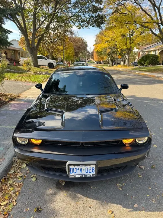 Dodge Challenger 2017 photo 2
