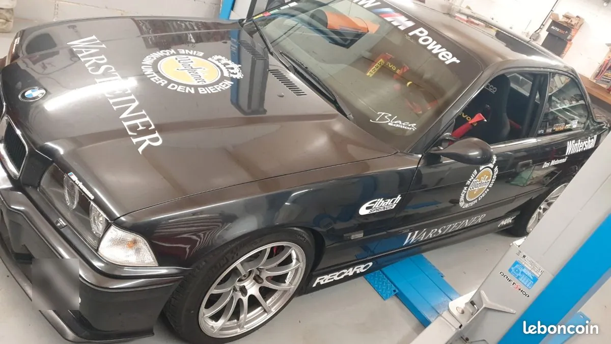 BMW M3 1993 photo 2