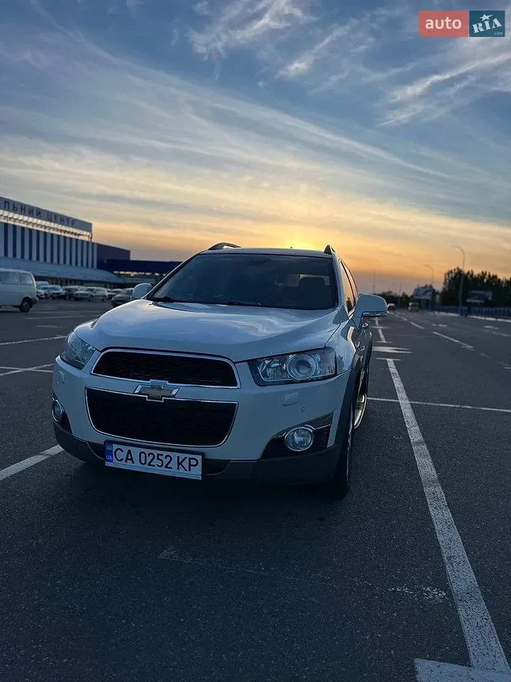 Chevrolet Captiva 2012 photo 4