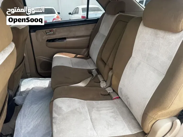 Toyota Fortuner 2015 photo 2