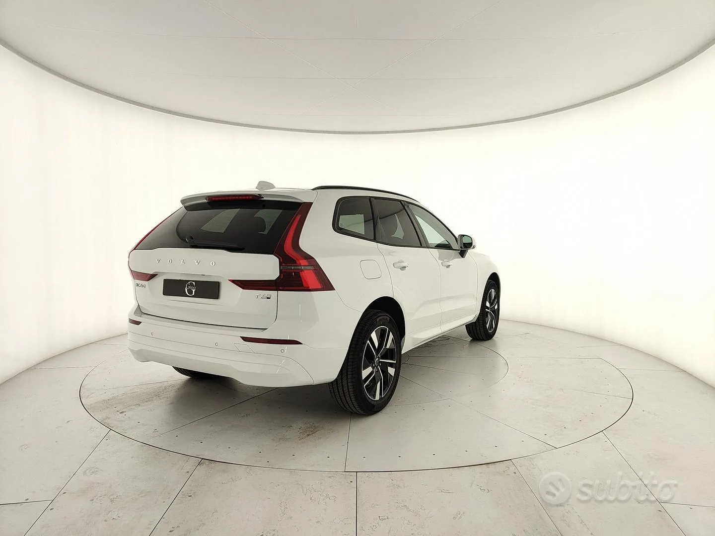 Volvo Xc60 photo 3