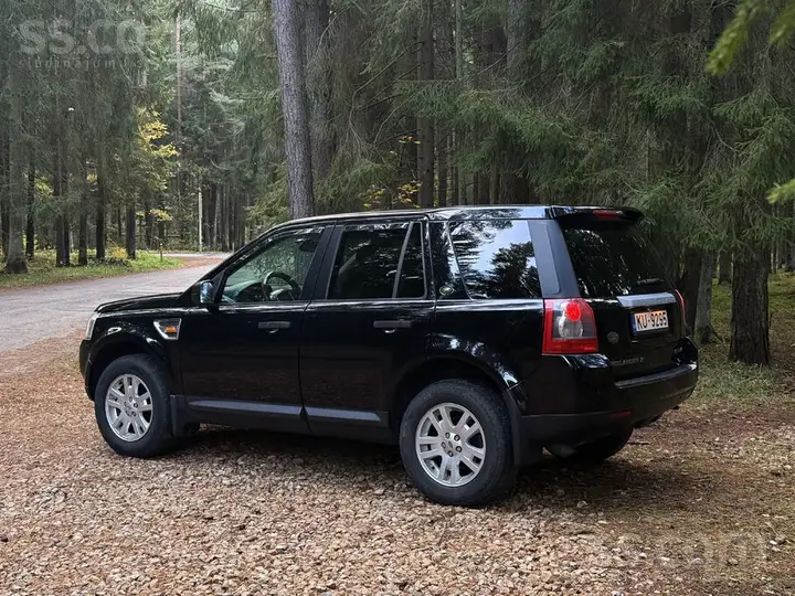 Land Rover Freelander 2008 photo 3