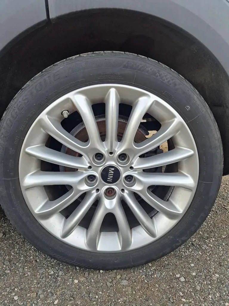 Mini Clubman 2019 photo 2
