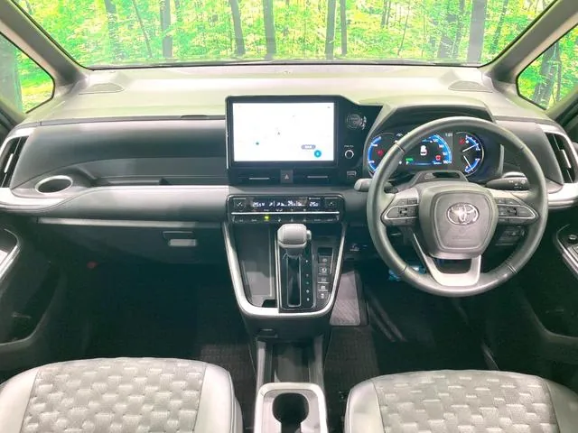 Toyota Corolla Hybrid Sz 2024 photo 2