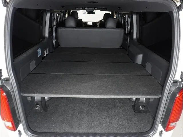 Toyota Hiace 2019 photo 5