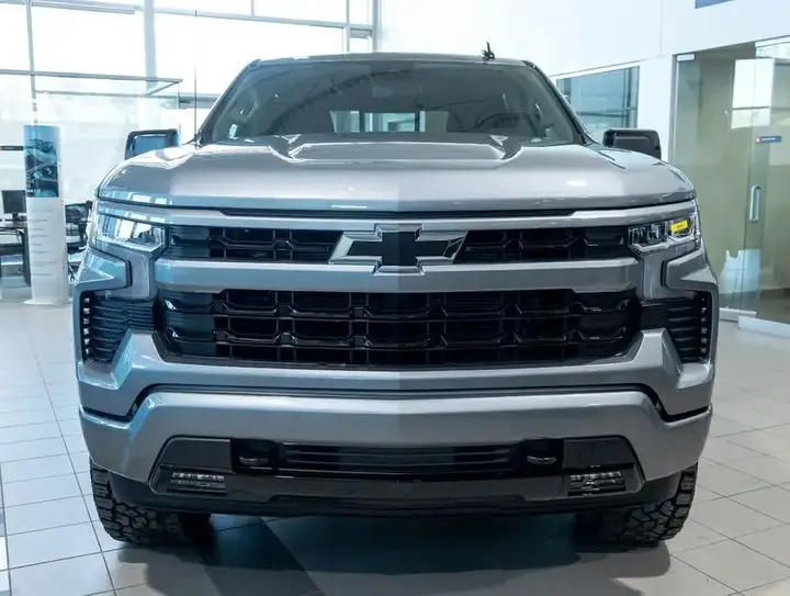 Chevrolet Silverado 1500 2026 photo 2