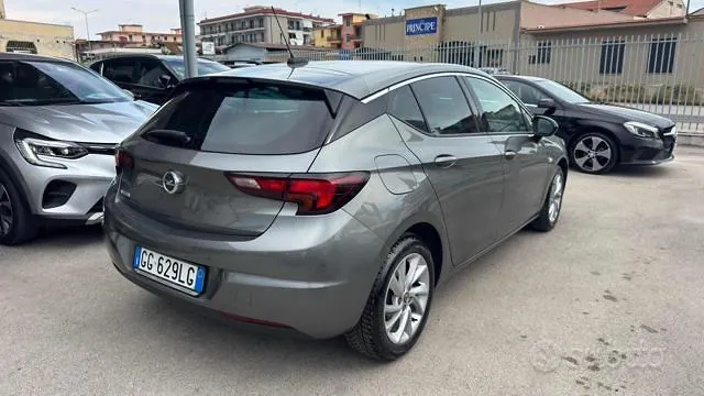 Opel Astra 2021 photo 4