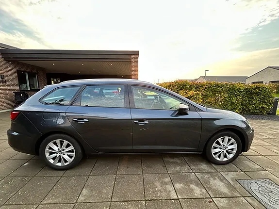 Seat Leon 2019 photo 4