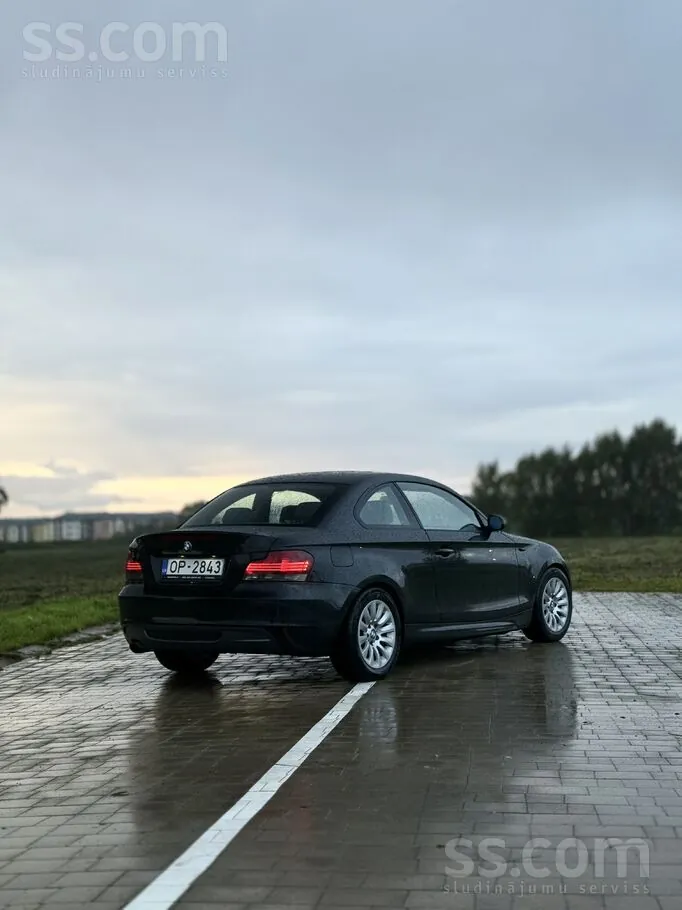 BMW E82 2009 photo 5