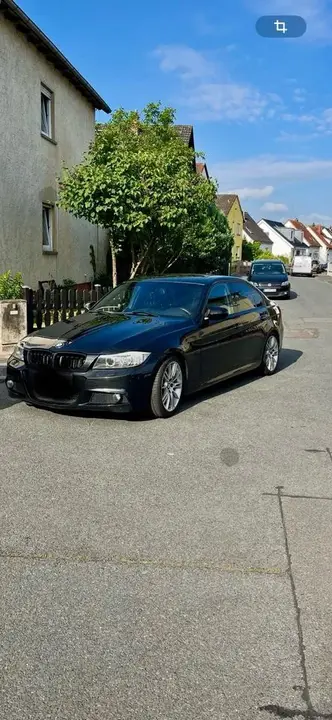 BMW 320I