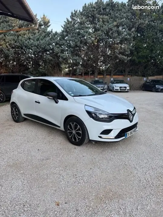 Renault Clio 2018 photo 5