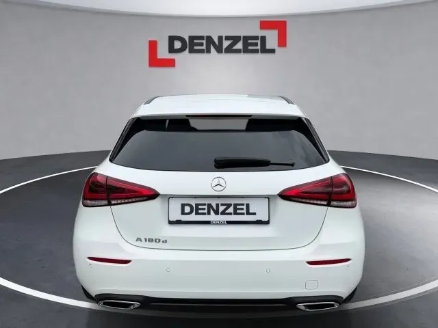 Mercedes-Benz A-Class 2022 photo 3
