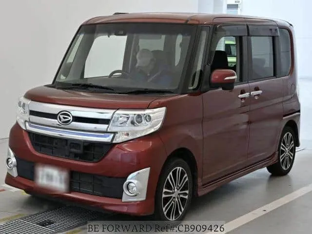 Daihatsu Tanto Custom