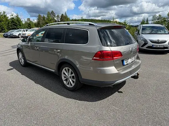 Volkswagen Passat Alltrack 2014 photo 4