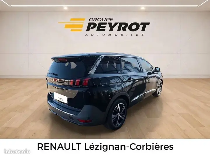 Peugeot 5008 2018 photo 5