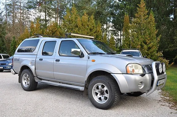 Nissan Navara 2004 photo 3