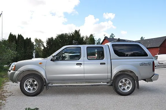 Nissan Navara 2004 photo 5