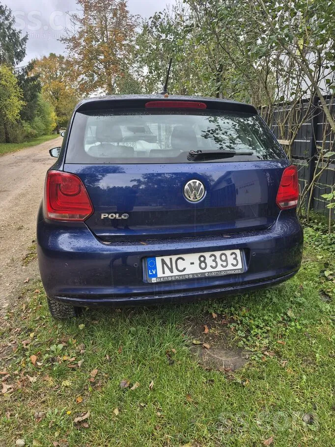 Volkswagen Polo 2014 photo 2