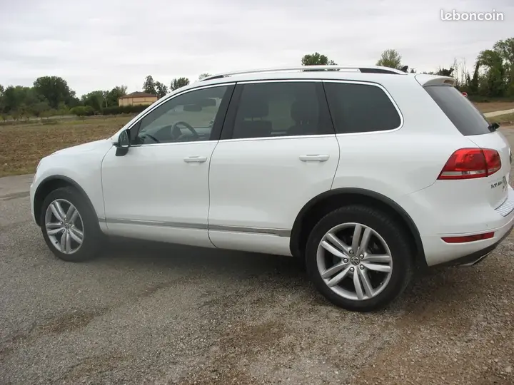 Volkswagen Touareg 2012 photo 5