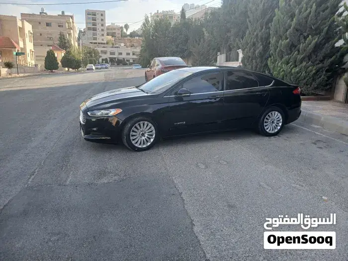 Ford Fusion 2016 photo 2