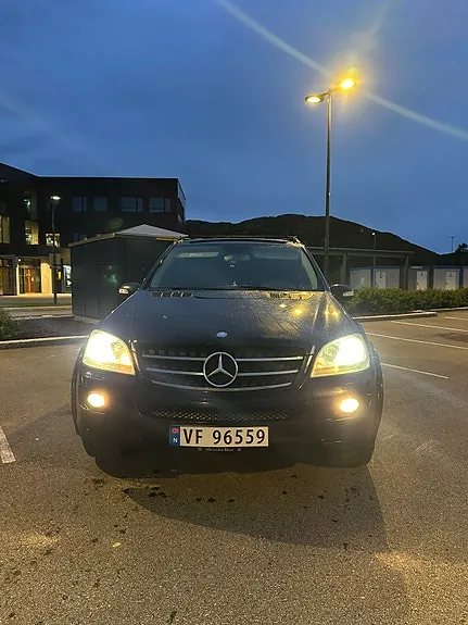Mercedes-Benz Ml Class 2005 photo 2
