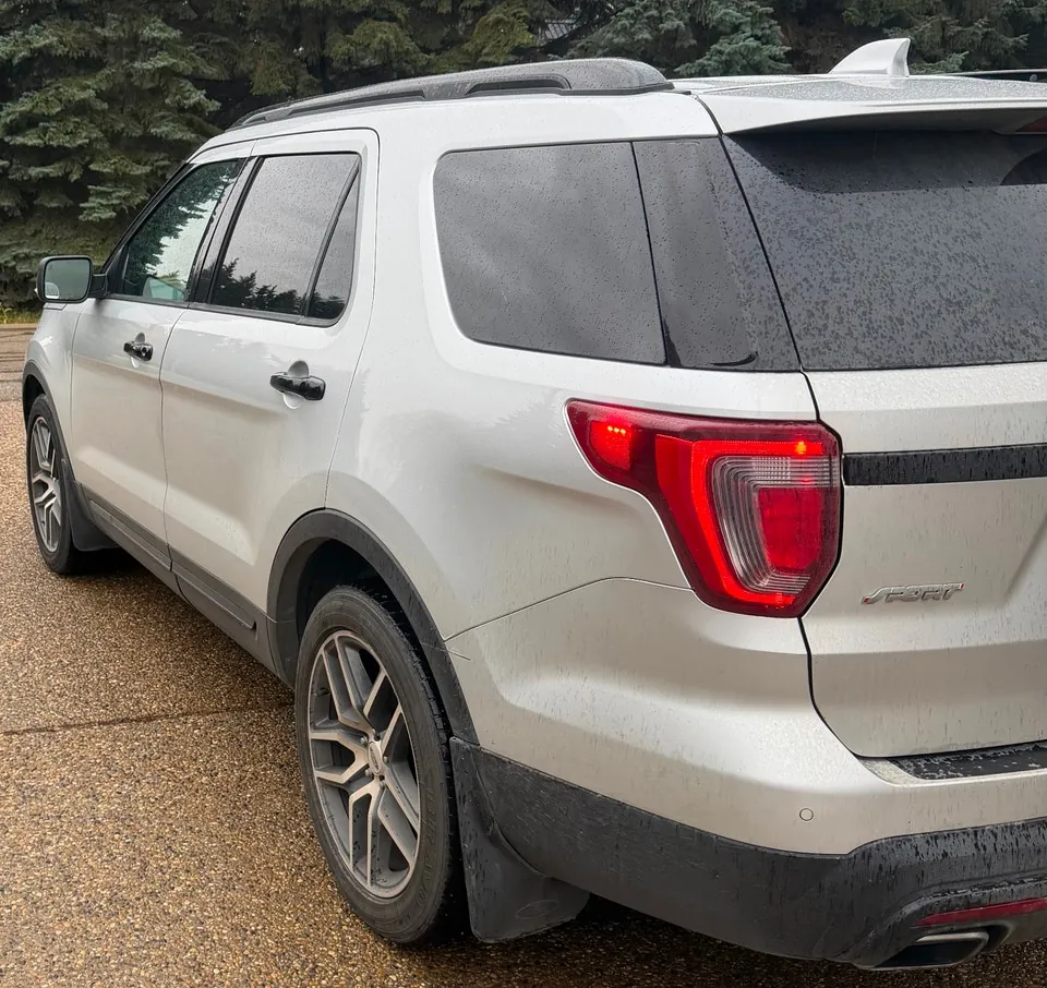 Ford Explorer 2017 photo 4