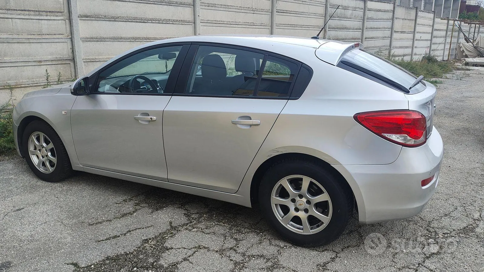 Chevrolet Cruze 2012 photo 2