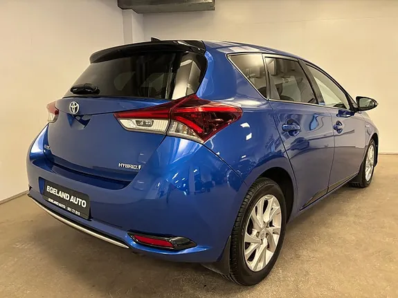 Toyota Auris 2019 photo 5