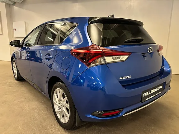 Toyota Auris 2019 photo 4