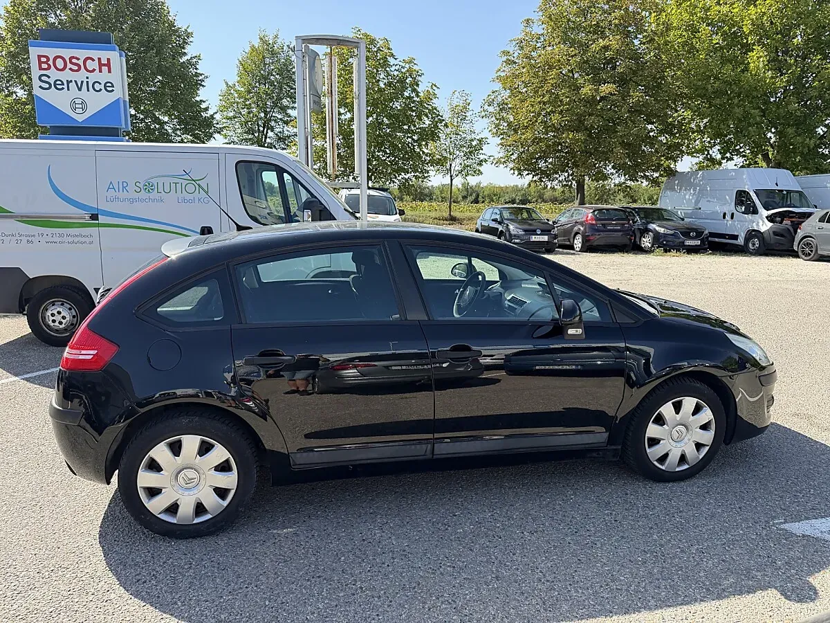 Citroen C4 2009 photo 3