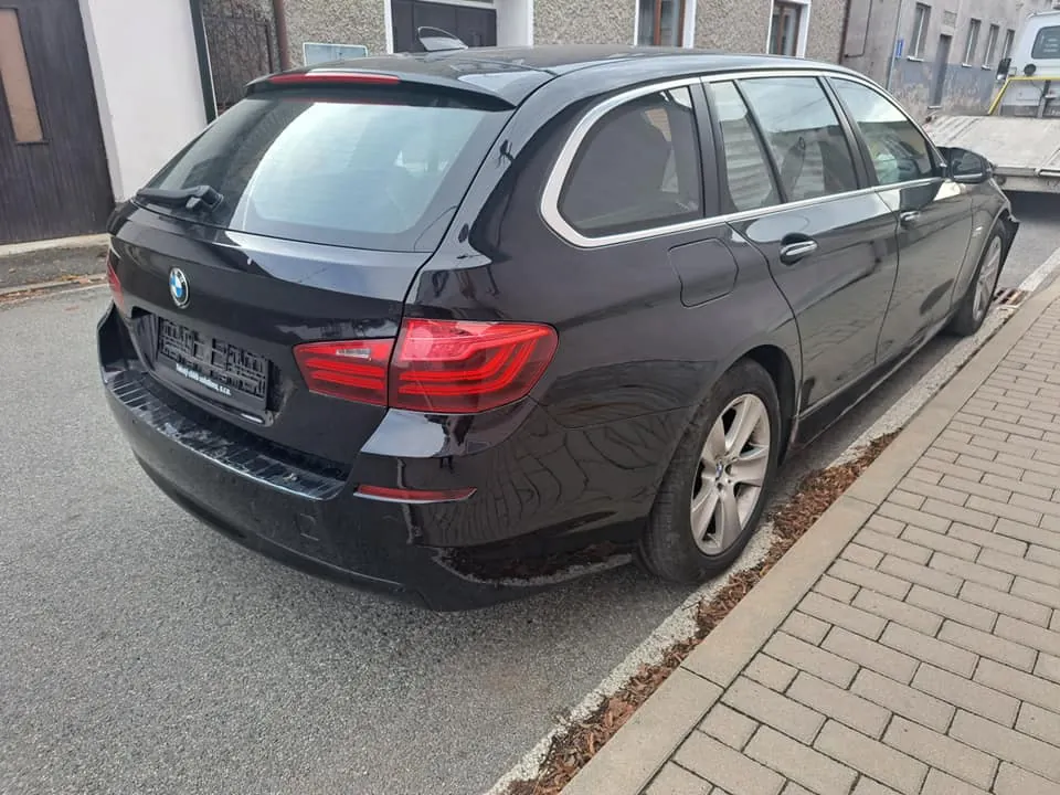 BMW F10 photo 5