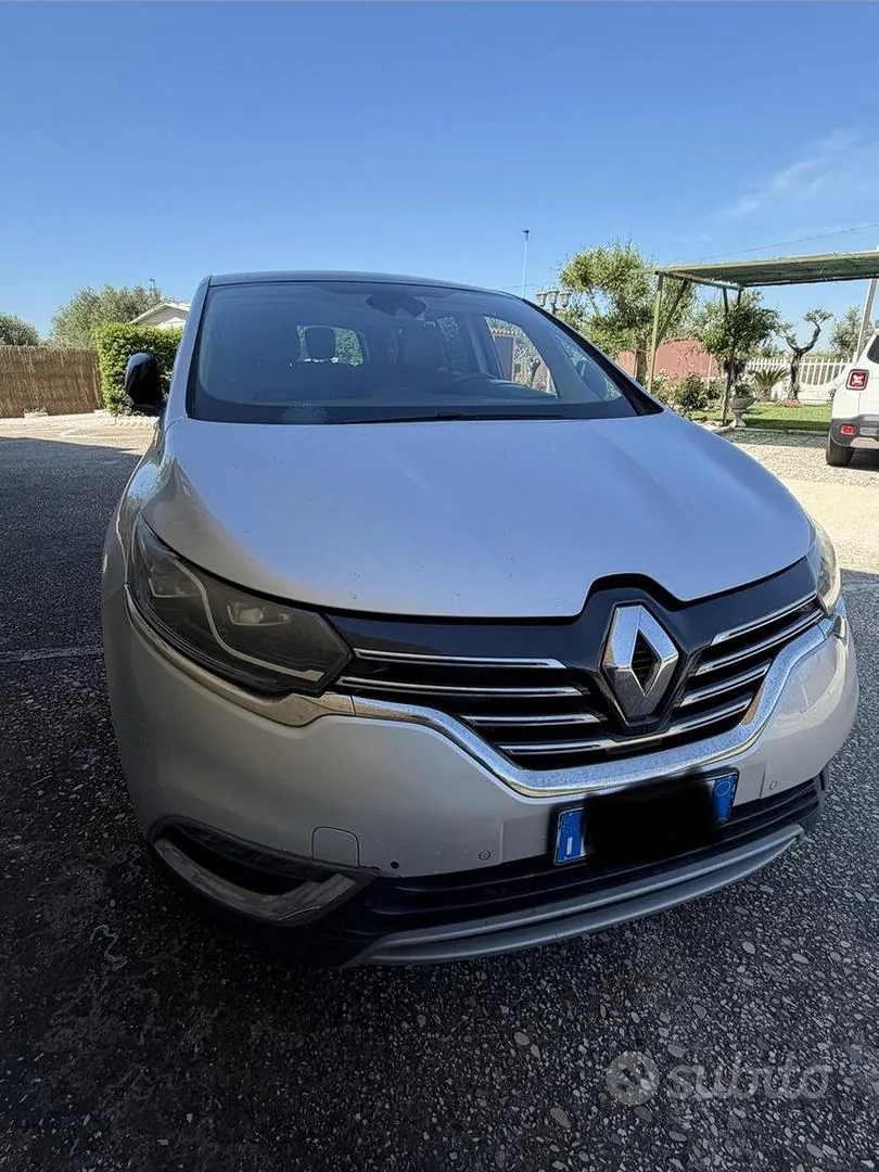 Renault Espace 2015 photo 2