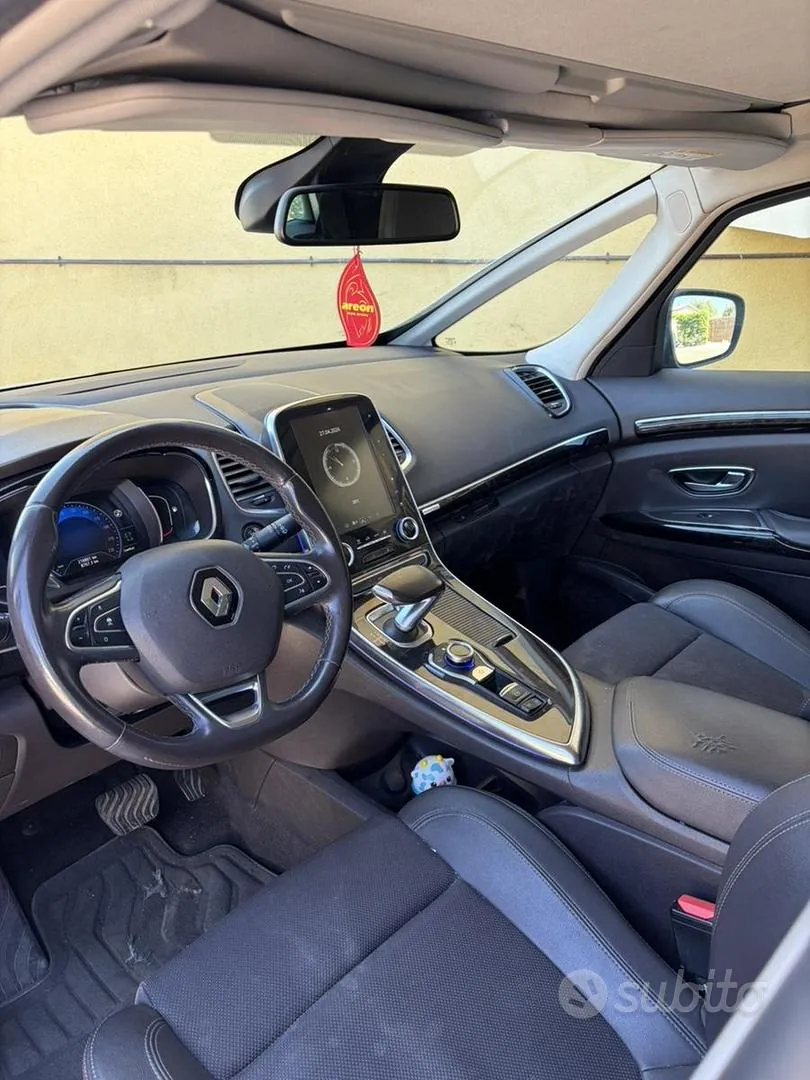 Renault Espace 2015 photo 4