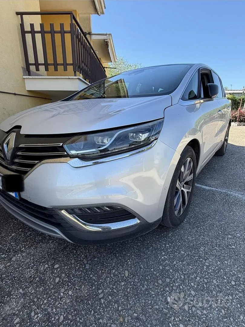 Renault Espace 2015 photo 3