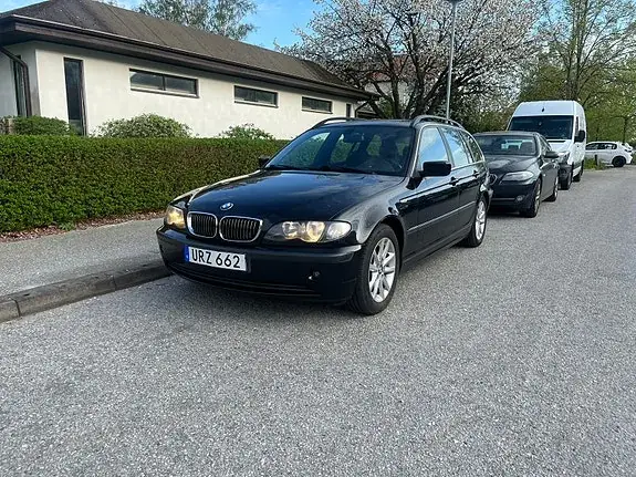 BMW 320I