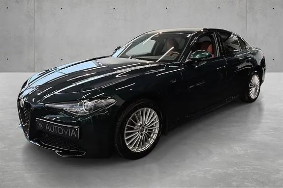 Alfa Romeo Giulia 2021 photo 2