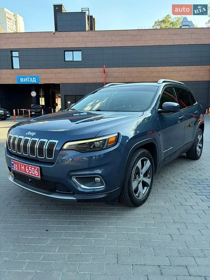 Jeep Cherokee